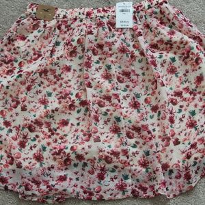 New Hollister Floral Skirt Size XS